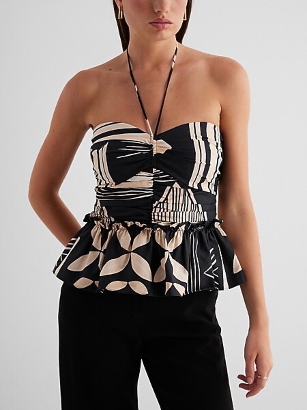 🆕 Express Printed Halter Neck Ruched Peplum Top in Black/Cream Large